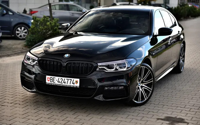 bmw seria 5 BMW Seria 5 cena 179900 przebieg: 147000, rok produkcji 2017 z Witkowo